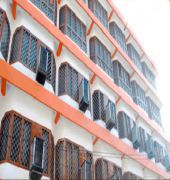 Hotel Raj Deluxe Haridwar Bagian luar foto